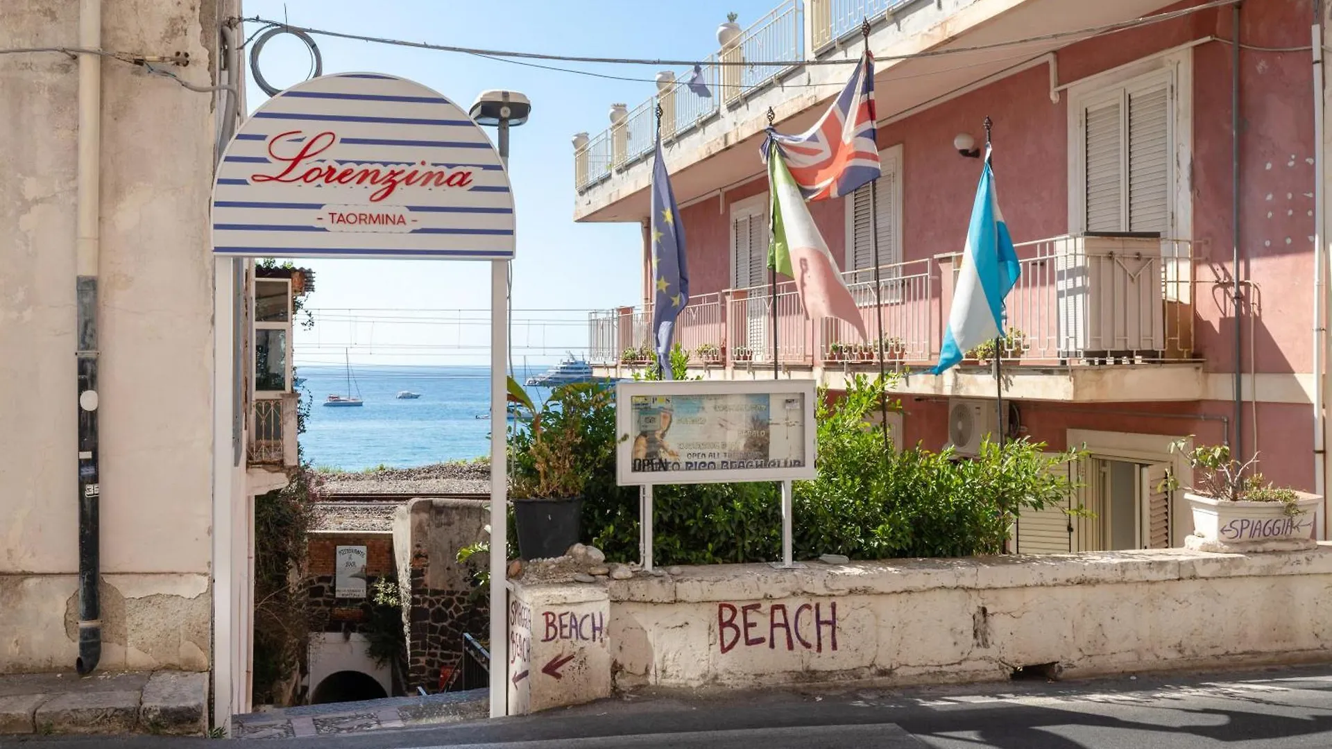 Sicilian House Taormina Beach דירה